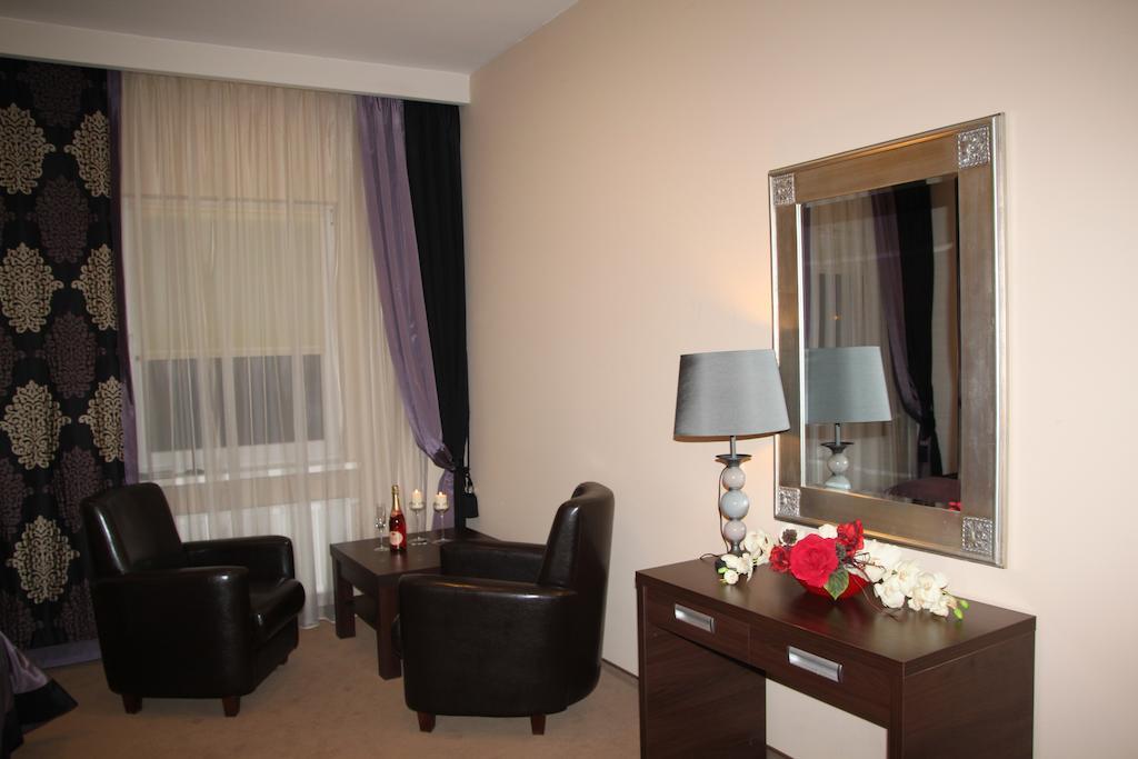 Hotel Zajazd Mazowsze Slupno Ruang foto