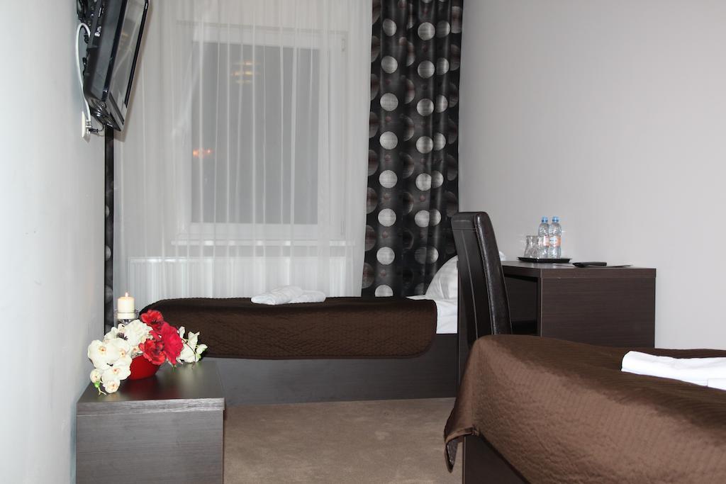 Hotel Zajazd Mazowsze Slupno Ruang foto