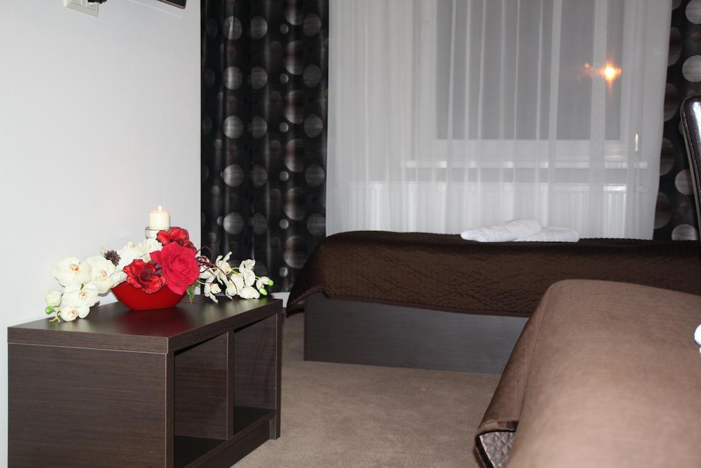 Hotel Zajazd Mazowsze Slupno Ruang foto