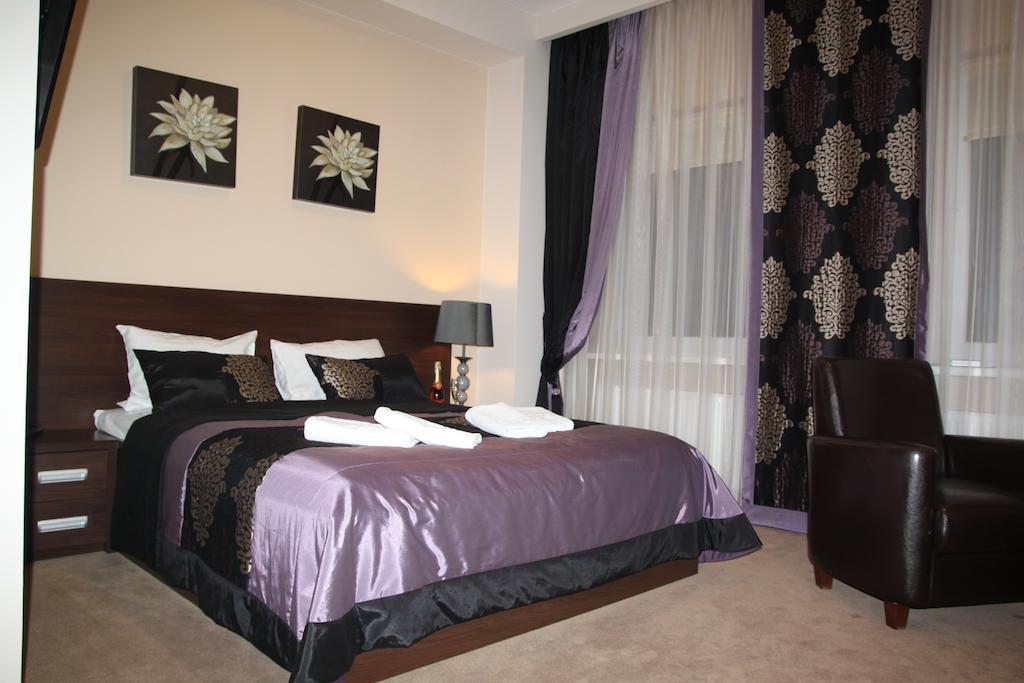 Hotel Zajazd Mazowsze Slupno Ruang foto